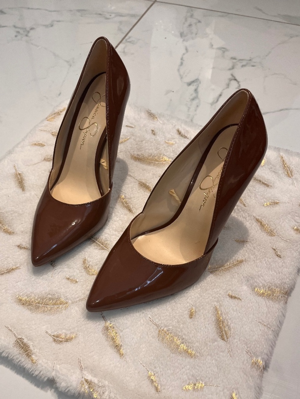 Jessica Simpson high heel brown patent leather setria heel 4” heel
